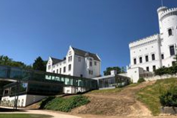 Schloss Blomenburg in Selent – Umbau zur Privatklinik für Psychosomatik mit Anbau Spa-Bereich