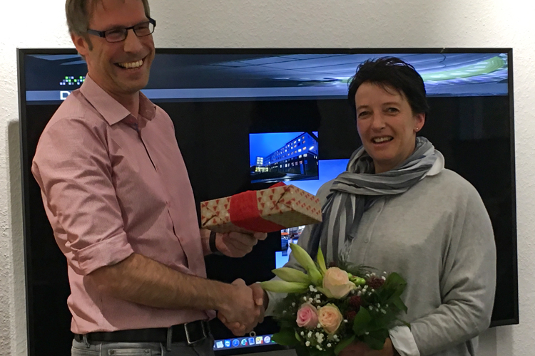 September 2015 – 15 Jahre Firmenzugehörigkeit von Sabine Burk